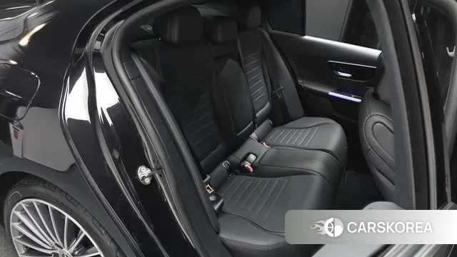 Mercedes-Benz C-Class W205 2022 Черный из Кореи, фото 2