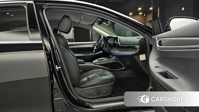 Hyundai The New Grandeur IG Hybrid 2022 Черный из Кореи, фото 2