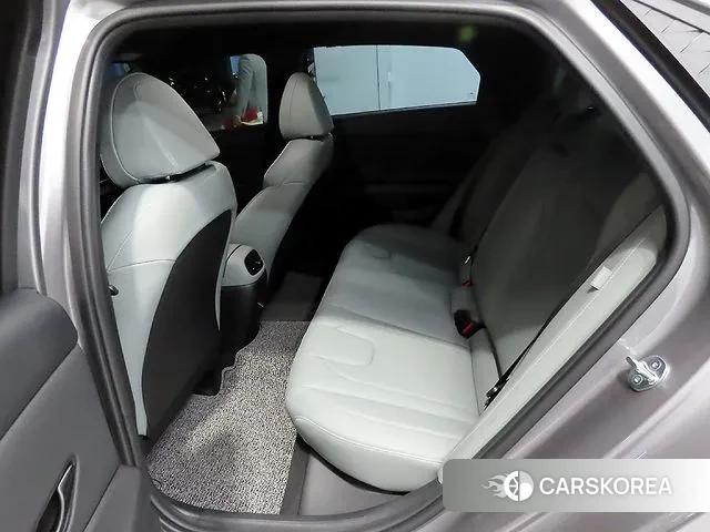 Hyundai The New Avante (CN7) 2024 Серебристо-серый из Кореи, фото 2