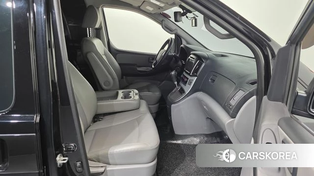 Hyundai The New Grand Starex 2019 Черный из Кореи, фото 2