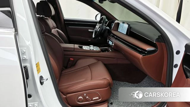 Genesis G90 (RS4) 2024 Белый из Кореи, фото 2