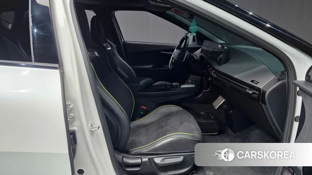 Kia EV6 2022 Белый из Кореи, фото 2