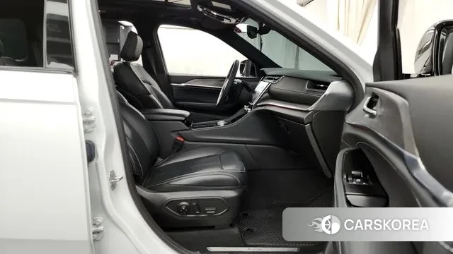 Jeep Grand Cherokee (WL) 2023 Белый из Кореи, фото 2