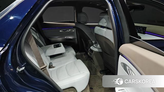 Genesis GV70 2024 Синий из Кореи, фото 2