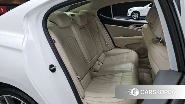 Genesis The New G70 2021 Белый из Кореи, фото 2