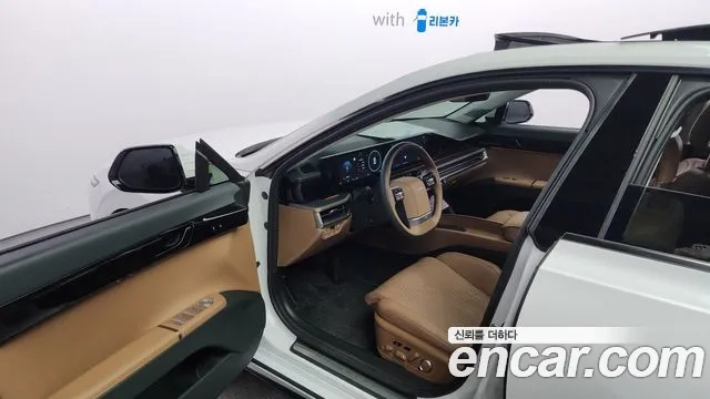 Hyundai Grandeur Hybrid (GN7) 2023 Белый из Кореи, фото 2