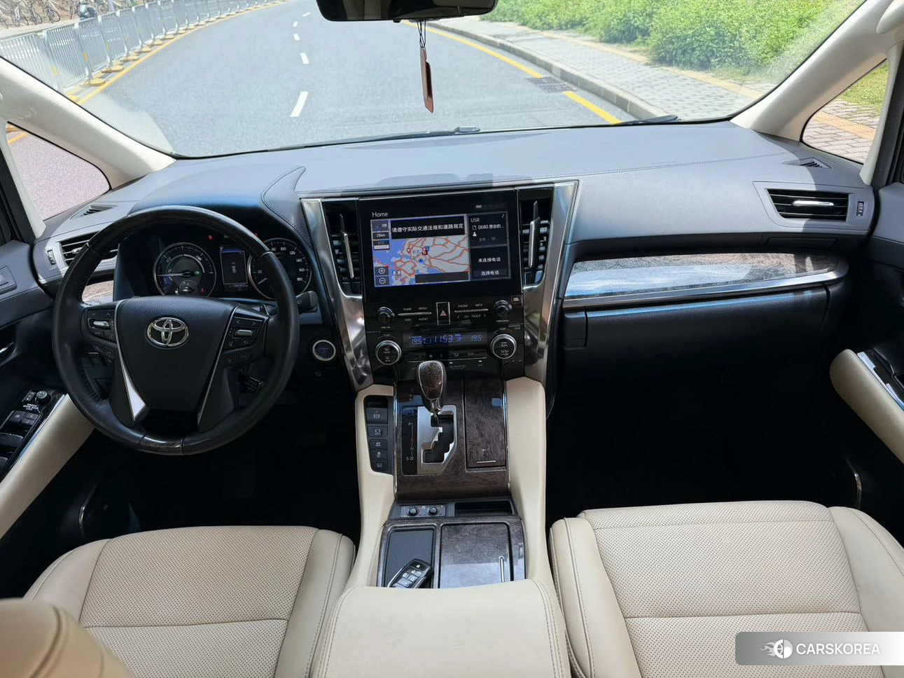 Toyota Alphard 2021 Черный из Китая, фото 2