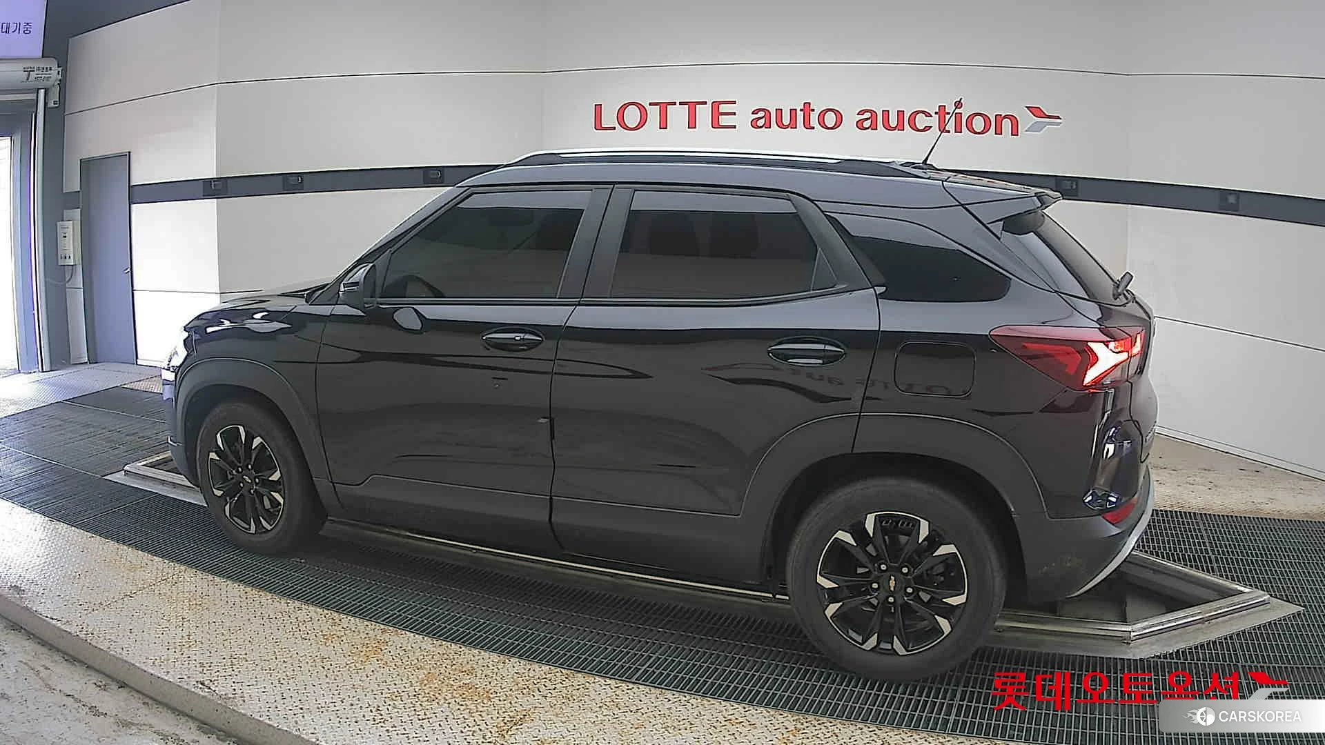 Korea G M TrailBlazer 1.35 Turbo FWD 2021 Modern Black из Кореи, фото 2