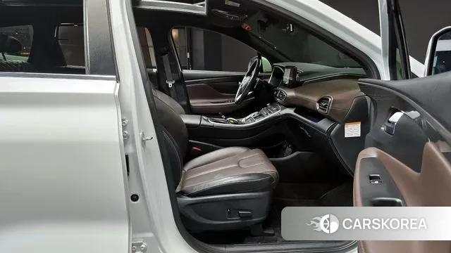 Hyundai The New Santa Fe 2021 Белый из Кореи, фото 2