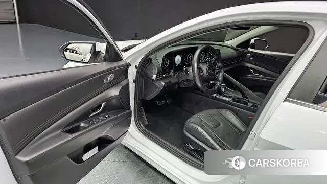 Hyundai Avante (CN7) 2021 Белый из Кореи, фото 2