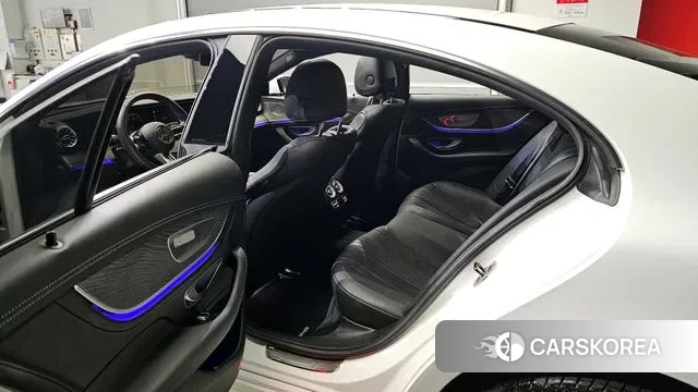 Mercedes-Benz CLS-Class C257 2023 Белый из Кореи, фото 2