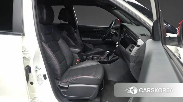 Ssangyong Beautiful Korando 2021 Белый из Кореи, фото 2