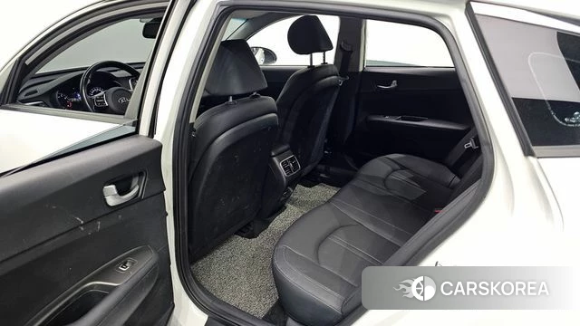Kia The New K5 2nd generation 2019 Белый из Кореи, фото 2