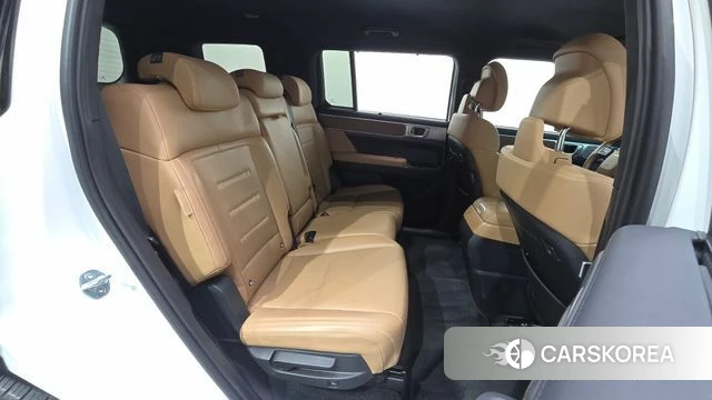 Hyundai Santa Fe (MX5) 2024 Белый из Кореи, фото 2