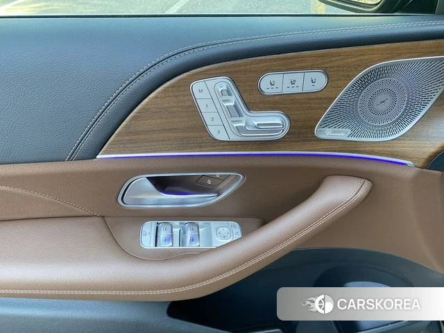 Mercedes-Benz GLS 2024 Зеленый из Китая, фото 2