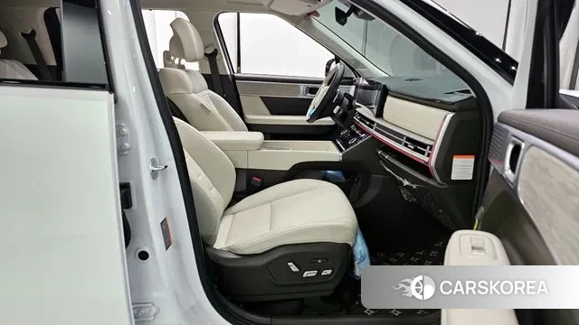 Hyundai Santa Fe (MX5) 2024 Белый из Кореи, фото 2