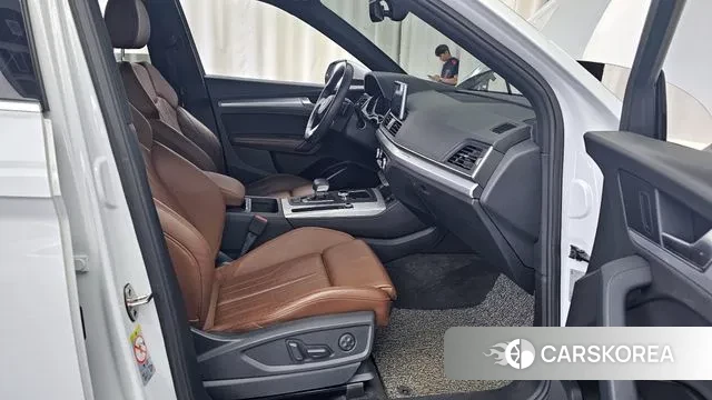 Audi Q5 (FY) 2020 Белый из Кореи, фото 2