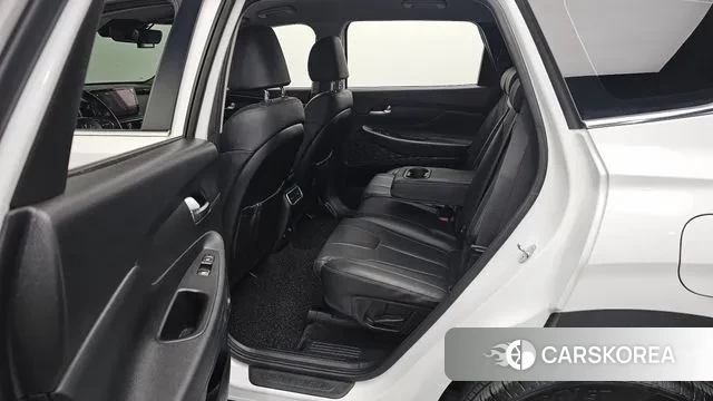 Hyundai The New Santa Fe 2022 Белый из Кореи, фото 2