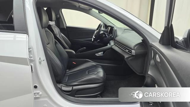 Hyundai Avante (CN7) 2021 Белый из Кореи, фото 2