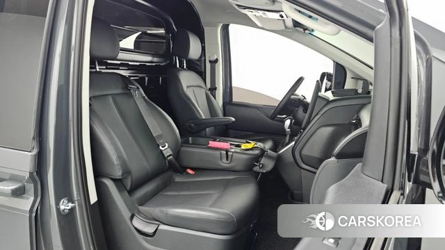 Hyundai Staria 2024 Серый из Кореи, фото 2