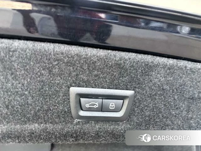 BMW 3 series 2025 Черный из Китая, фото 2