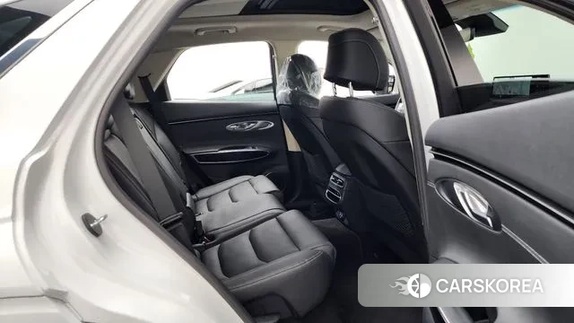 Genesis GV70 2021 Белый из Кореи, фото 2