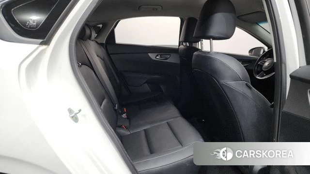 Kia Come New K3 2021 Белый из Кореи, фото 2