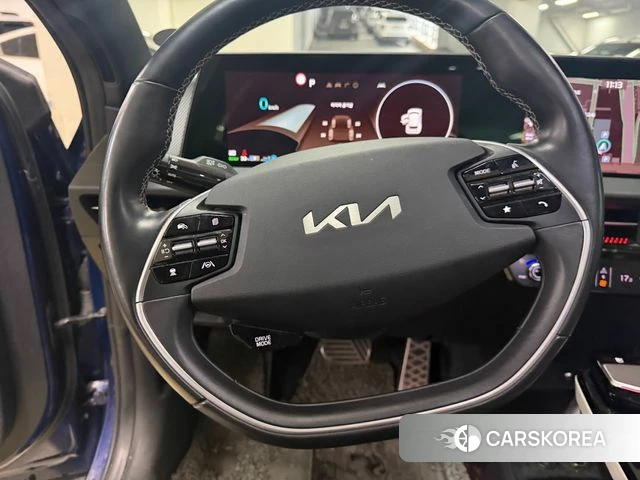 Kia EV6 2021 Синий из Кореи, фото 2