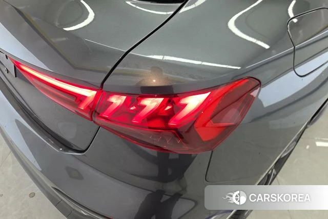 Audi A3 2022 Темно-серый из Китая, фото 2