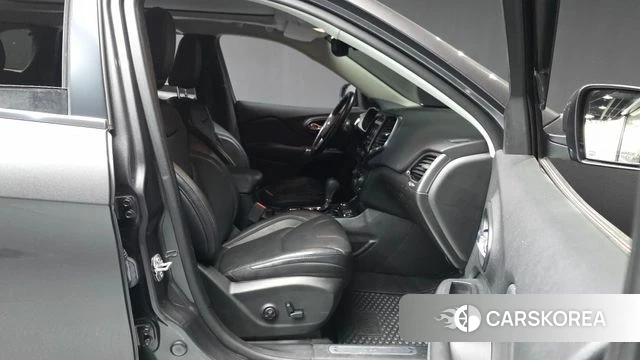 Jeep Cherokee (KL) 2021 Серый из Кореи, фото 2