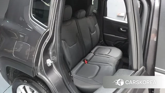 Jeep Renegade 2021 Серый из Кореи, фото 2