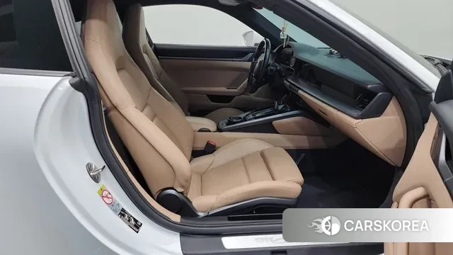 Porsche 911(992) 2020 Белый из Кореи, фото 2