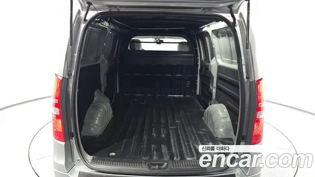 Hyundai The New Grand Starex 2021 Серебристо-серый из Кореи, фото 2