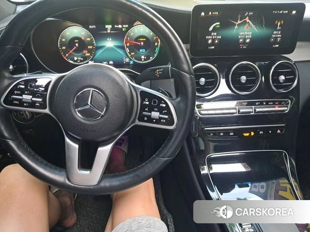 Mercedes-Benz GLC-Class X253 2021 Белый из Кореи, фото 2