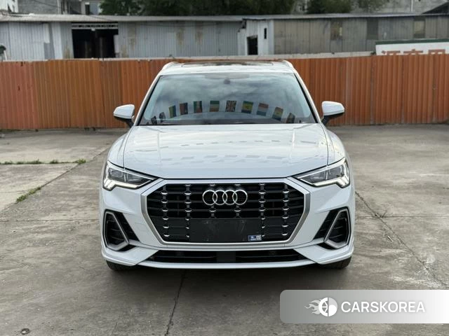 Audi Q3 2022 Белый из Китая, фото 2