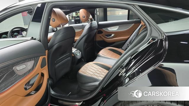 Mercedes-Benz AMG GT 2023 Черный из Кореи, фото 2