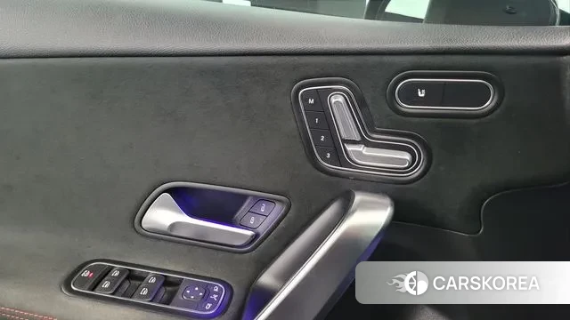 Mercedes-Benz A-Class W177 2021 Черный из Кореи, фото 2