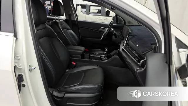 Kia Sportage 5th Generation 2022 Белый из Кореи, фото 2