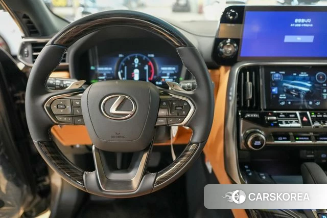 Lexus LX 4th Generation 2025 Цвет тростника из Кореи, фото 2