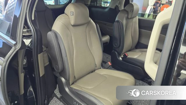 Kia The New Carnival 4th Generation 2024 Черный из Кореи, фото 2
