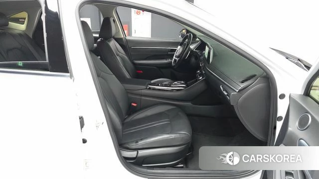 Hyundai Sonata (DN8) 2021 Белый из Кореи, фото 2