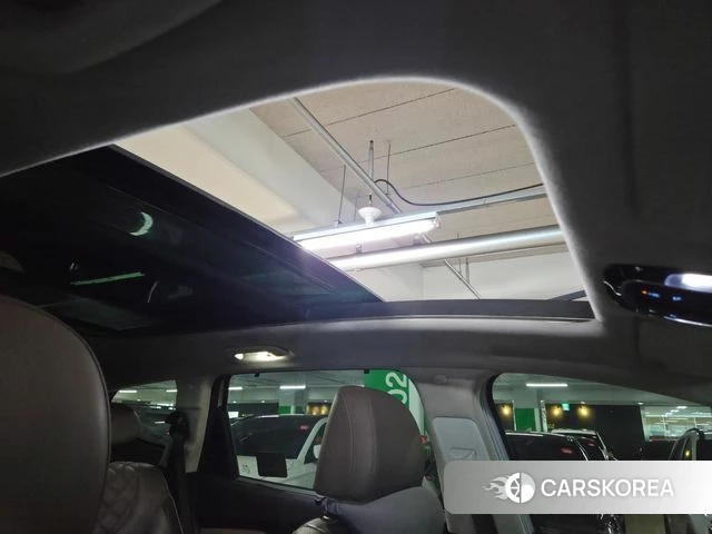 Hyundai The New Santa Fe 2022 Белый из Кореи, фото 2