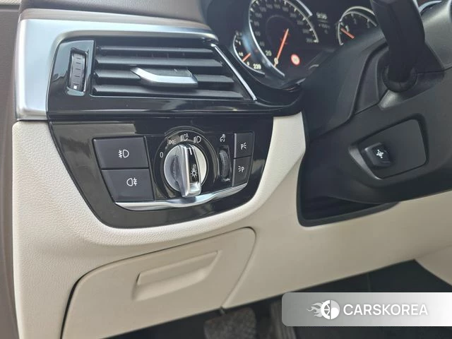 BMW 6 Series GT (G32) 2018 Серый из Кореи, фото 2