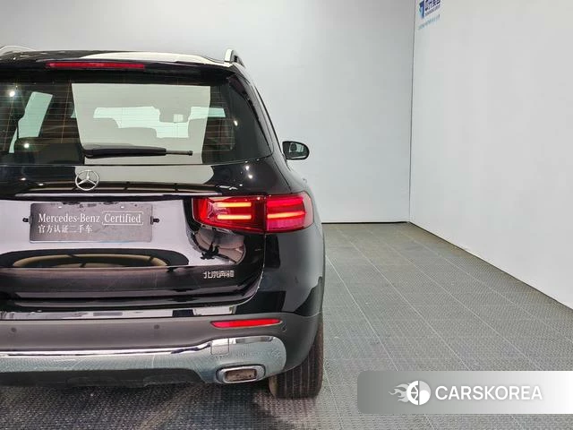 Mercedes-Benz GLB 2024 Черный из Китая, фото 2