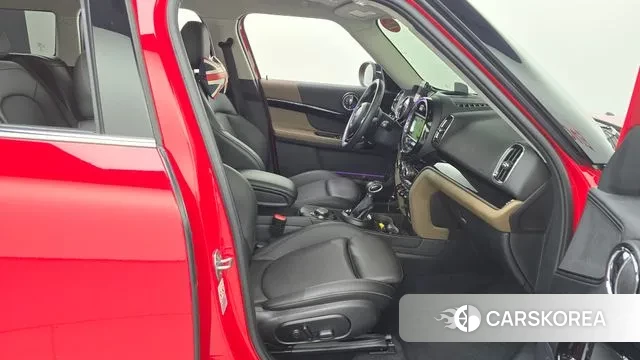 Mini Cooper Countryman 2019 Красный из Кореи, фото 2