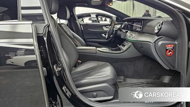 Mercedes-Benz CLS-Class C257 2022 Черный из Кореи, фото 2