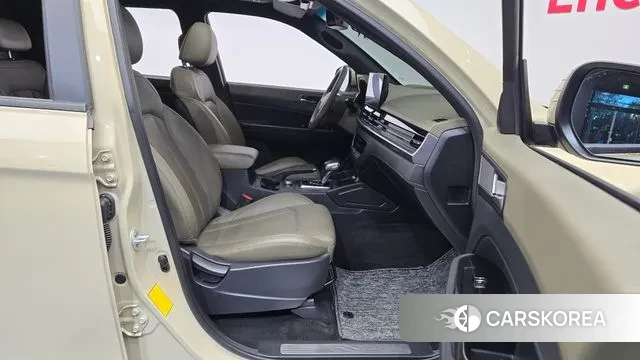 Ssangyong The New Rexton Sport 2023 Жемчужный цвет из Кореи, фото 2