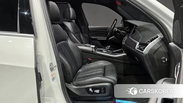 BMW X5 (G05) 2022 Белый из Кореи, фото 2