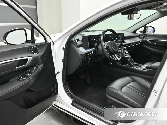Hyundai Sonata D Edge (DN8) 2023 Белый из Кореи, фото 2