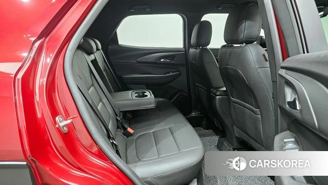 Chevrolet (GM Daewoo) The New Trail Blazer 2023 Красный из Кореи, фото 2